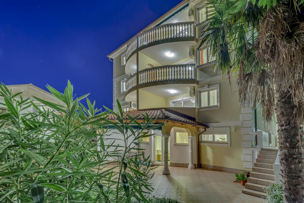Apartments Villa Maria Crikvenica Dış mekan fotoğraf