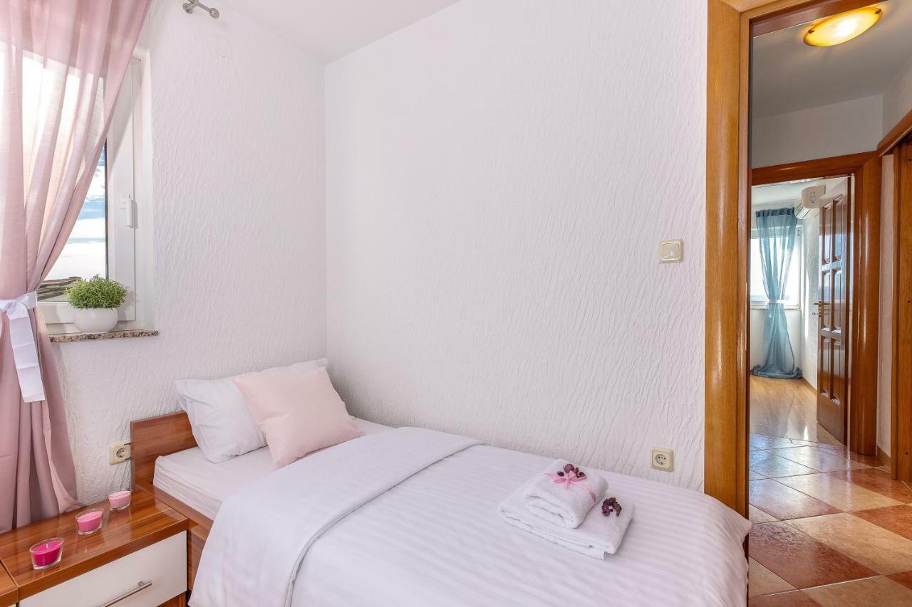 Apartments Villa Maria Crikvenica Dış mekan fotoğraf